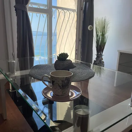 Apartment Plavi Val Split